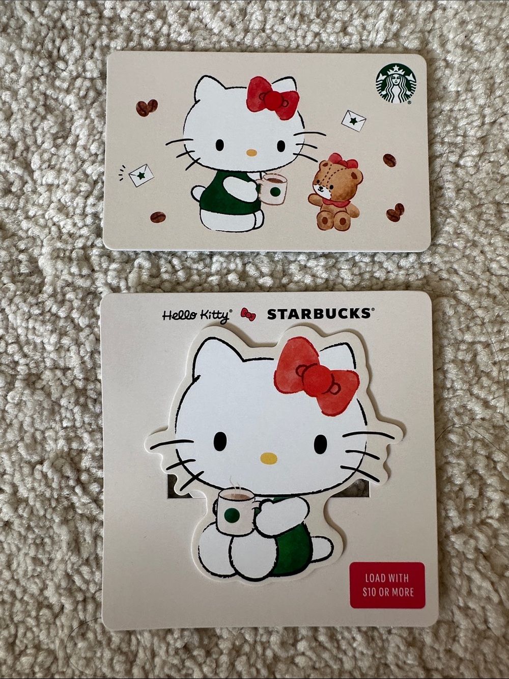 Starbucks Hello Kitty Gift Card Set - White, Green & Red